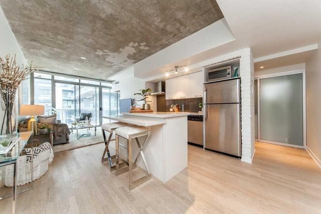 903 - 650 King St W, Condo with 1 bedrooms, 1 bathrooms and 1 parking in Toronto ON | Image 1