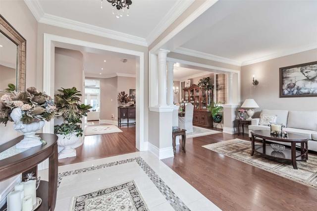 8 Leander Crt, House detached with 4 bedrooms, 5 bathrooms and 3 parking in Toronto ON | Image 33
