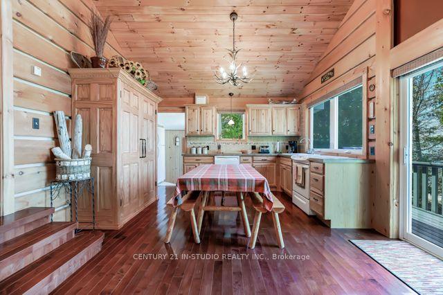 203 Hardwick Cove Rd, House detached with 2 bedrooms, 1 bathrooms and 4 parking in Northern Bruce Peninsula ON | Image 14