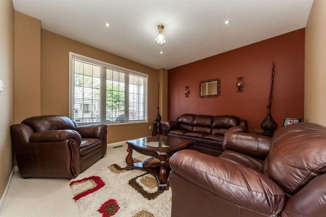 5 Bettey Rd, House detached with 4 bedrooms, 6 bathrooms and 8 parking in Brampton ON | Image 16