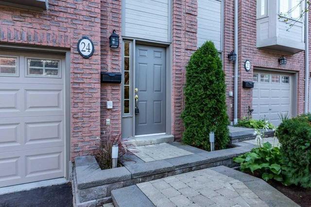 24 - 3140 Fifth Line W, Townhouse with 3 bedrooms, 3 bathrooms and 1 parking in Mississauga ON | Image 2