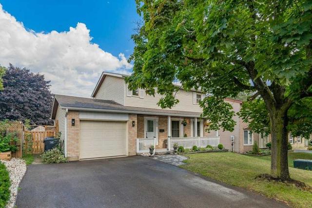 620 Willow Rd, House detached with 3 bedrooms, 3 bathrooms and 3 parking in Guelph ON | Card Image
