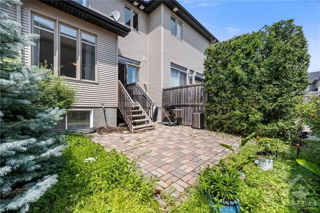 213 Butterfly Walk, Townhouse with 3 bedrooms, 3 bathrooms and 3 parking in Ottawa ON | Image 24
