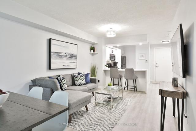 518 - 270 Wellington St W, Condo with 1 bedrooms, 1 bathrooms and 0 parking in Toronto ON | Image 12