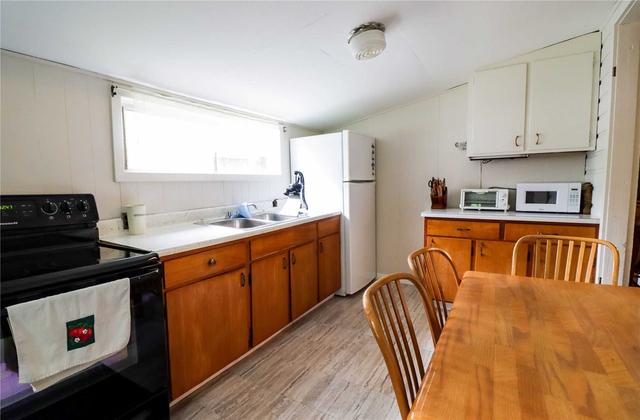 292 Cadigan Rd, House detached with 3 bedrooms, 1 bathrooms and 3 parking in Selwyn ON | Image 8