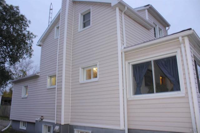 743 Margaret St, House detached with 3 bedrooms, 2 bathrooms and 6 parking in Oshawa ON | Image 10