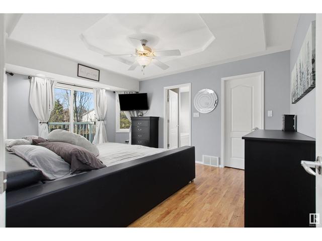 827 Oakland Pl, House detached with 4 bedrooms, 3 bathrooms and null parking in Devon AB | Image 24