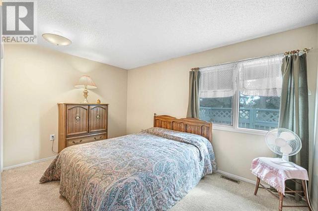 2727 Dovely Park Se, House attached with 2 bedrooms, 1 bathrooms and 2 parking in Calgary AB | Image 21