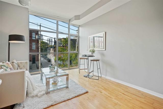202 - 569 King St E, Condo with 1 bedrooms, 1 bathrooms and 0 parking in Toronto ON | Image 6