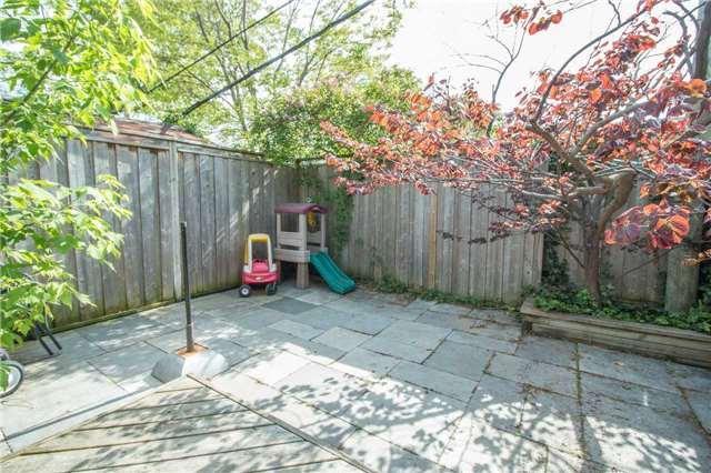 104 Lee Ave, House semidetached with 3 bedrooms, 3 bathrooms and 1 parking in Toronto ON | Image 16