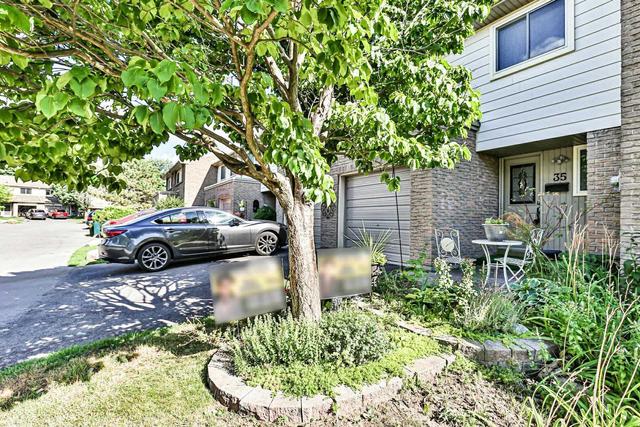 35 Knightsbridge Way, Townhouse with 4 bedrooms, 2 bathrooms and 2 parking in Markham ON | Image 12