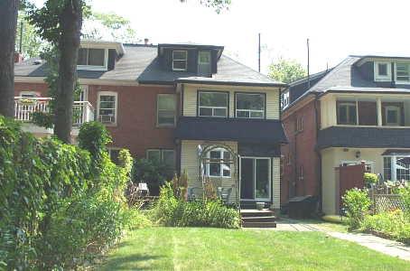 104 Moore Ave, House semidetached with 5 bedrooms, 3 bathrooms and 1 parking in Toronto ON | Image 3