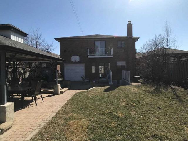 1122 Glencairn Ave, House detached with 4 bedrooms, 4 bathrooms and 6 parking in Toronto ON | Image 21