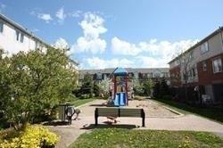 271 - 3030 Breakwater Crt, Townhouse with 3 bedrooms, 2 bathrooms and 2 parking in Mississauga ON | Image 15