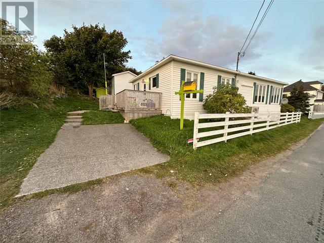 10 Northern Point Road, House detached with 3 bedrooms, 2 bathrooms and null parking in Winterton NL | Image 8