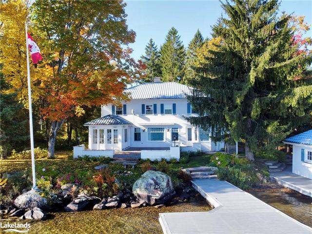 1107 Elgin House Road, House detached with 4 bedrooms, 3 bathrooms and 6 parking in Muskoka Lakes ON | Image 12