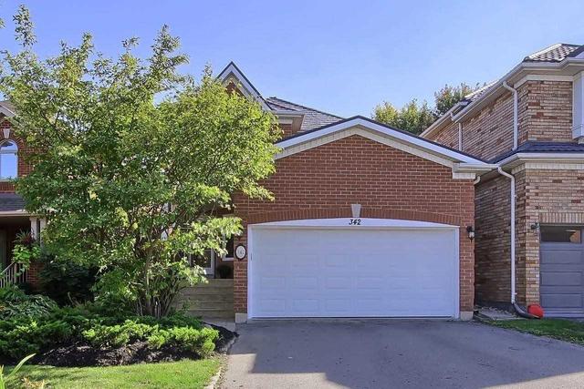 342 Hewitt Cres, House detached with 3 bedrooms, 4 bathrooms and 6 parking in Newmarket ON | Image 1