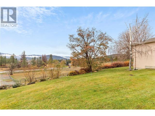 5731 Anderson Road, House detached with 4 bedrooms, 4 bathrooms and 11 parking in Central Okanagan BC | Image 39