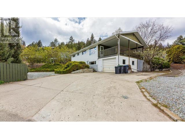 1157 Trevor Drive, House detached with 5 bedrooms, 2 bathrooms and 6 parking in West Kelowna BC | Image 28