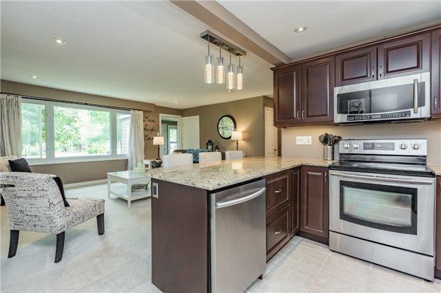 2314 Somers Blvd, House detached with 2 bedrooms, 1 bathrooms and 3 parking in Innisfil ON | Image 7
