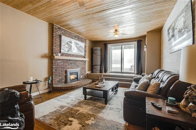 449 Champlain Road, House detached with 3 bedrooms, 2 bathrooms and 2 parking in Penetanguishene ON | Image 20
