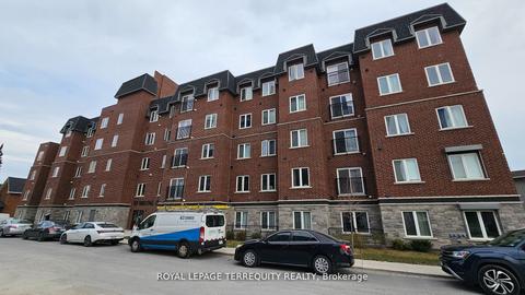 417 - 501 Frontenac St, Condo with 3 bedrooms, 2 bathrooms and 0 parking in Kingston ON | Card Image