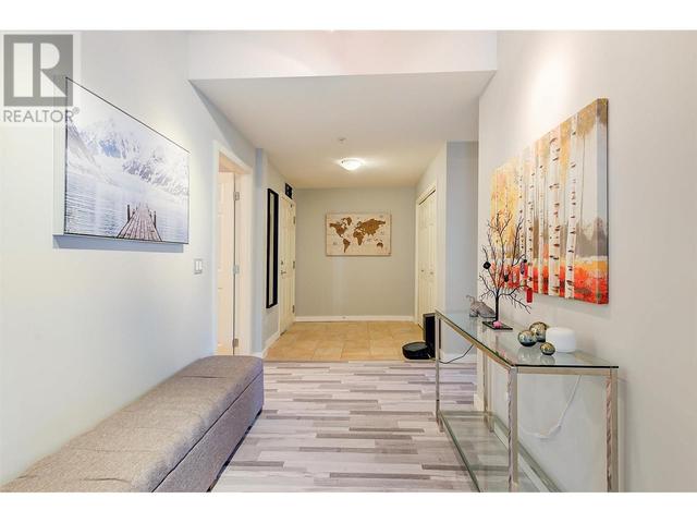 106 - 2120 Shannon Ridge Drive, Condo with 2 bedrooms, 2 bathrooms and null parking in West Kelowna BC | Image 43