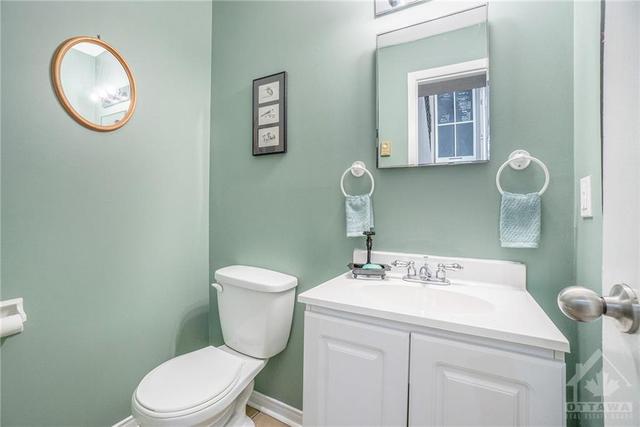 2610 Draper Avenue, Townhouse with 3 bedrooms, 2 bathrooms and 1 parking in Ottawa ON | Image 24