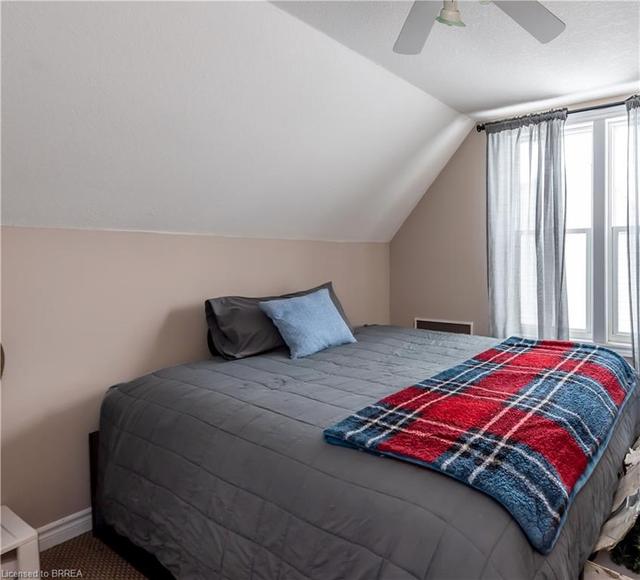 62 Salisbury Avenue, House detached with 3 bedrooms, 1 bathrooms and null parking in Brantford ON | Image 21