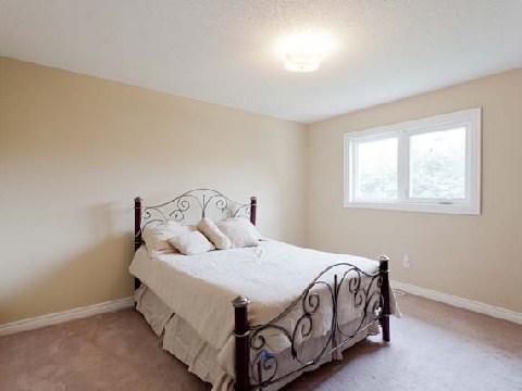 1616 Oakburn St, House detached with 4 bedrooms, 4 bathrooms and 4 parking in Pickering ON | Image 7