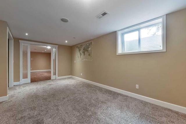 2412 Langriville Drive Sw, House detached with 3 bedrooms, 2 bathrooms and 3 parking in Calgary AB | Image 29