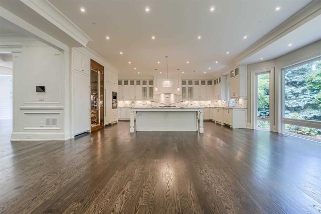 269 Upper Highland Cres, House detached with 4 bedrooms, 7 bathrooms and 6 parking in Toronto ON | Image 7