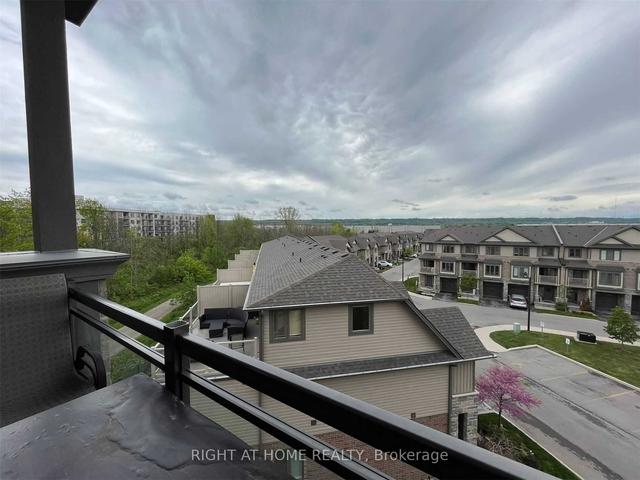 408 - 35 Southshore Cres, Condo with 2 bedrooms, 1 bathrooms and 1 parking in Hamilton ON | Image 5