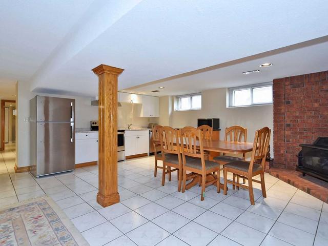 110 Houston Rd, House detached with 4 bedrooms, 4 bathrooms and 4 parking in Vaughan ON | Image 18