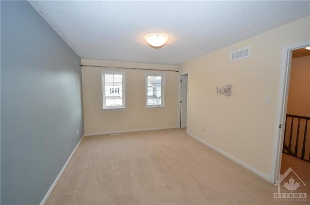 704 Treadway Private, Townhouse with 3 bedrooms, 3 bathrooms and 2 parking in Ottawa ON | Image 15