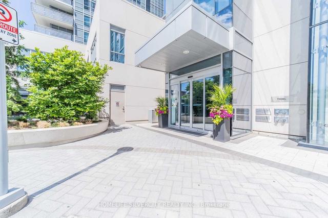 1018 - 275 Village Green Sq, Condo with 1 bedrooms, 1 bathrooms and 1 parking in Toronto ON | Image 2