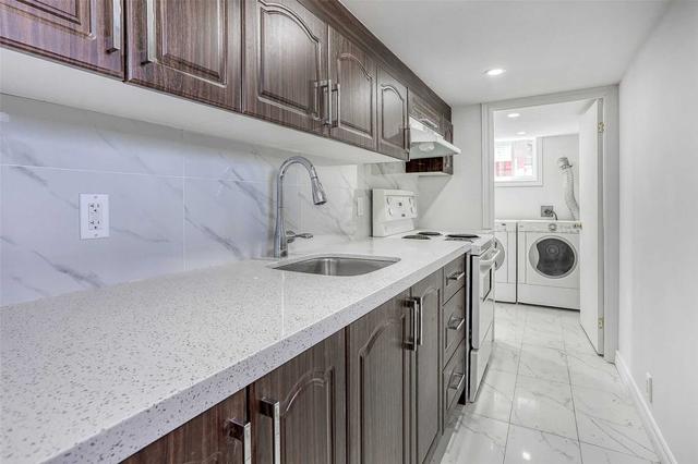 101 Granger Ave, House semidetached with 3 bedrooms, 2 bathrooms and 5 parking in Toronto ON | Image 25
