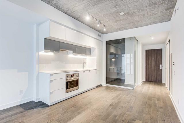 1501 - 185 Roehampton Ave, Condo with 2 bedrooms, 2 bathrooms and 1 parking in Toronto ON | Image 14