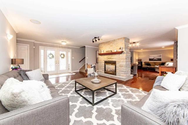 23 Mansfield Park Crt, House detached with 4 bedrooms, 4 bathrooms and 12 parking in Scugog ON | Image 9