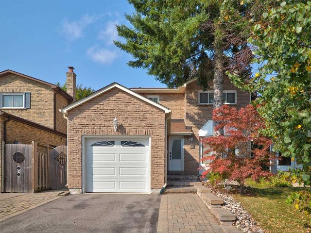 73 Tunney Cres, House attached with 3 bedrooms, 3 bathrooms and 2 parking in Markham ON | Image 1