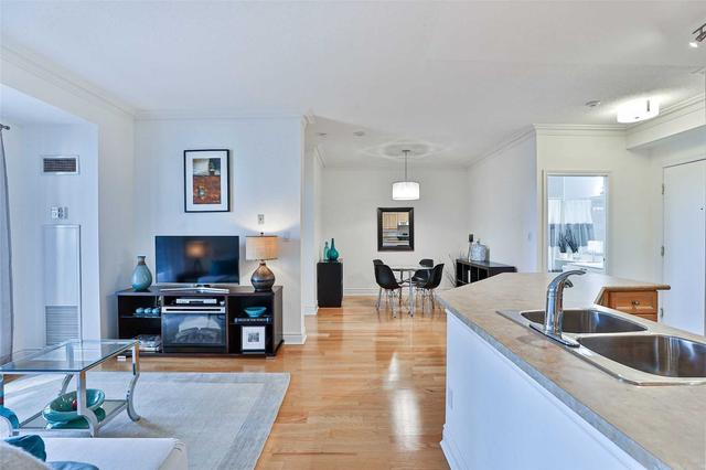 701 - 2 Aberfoyle Cres, Condo with 2 bedrooms, 2 bathrooms and 1 parking in Toronto ON | Image 26