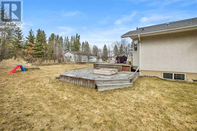 6336 15 Avenue, House detached with 5 bedrooms, 2 bathrooms and 6 parking in Edson AB | Image 17