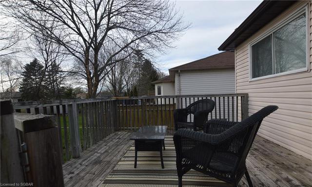 39 Leo Boulevard, House detached with 4 bedrooms, 2 bathrooms and 5 parking in Wasaga Beach ON | Image 36
