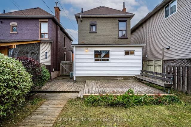79 Keith St, House detached with 3 bedrooms, 3 bathrooms and 1 parking in Hamilton ON | Image 31