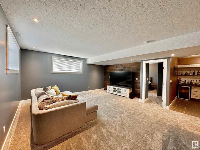 57023 Rge Rd 231, House detached with 4 bedrooms, 3 bathrooms and null parking in Sturgeon County AB | Image 38