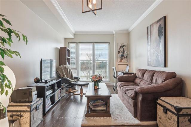 403 - 40 Old Mill Rd, Condo with 1 bedrooms, 1 bathrooms and 1 parking in Oakville ON | Image 8