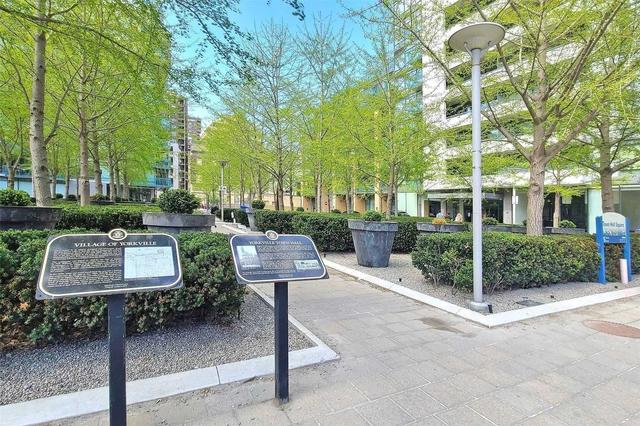 2603 - 18 Yorkville Ave, Condo with 2 bedrooms, 2 bathrooms and 2 parking in Toronto ON | Image 31