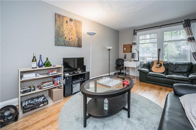 52 Avondale Avenue S, House semidetached with 2 bedrooms, 2 bathrooms and 1 parking in Waterloo ON | Image 4