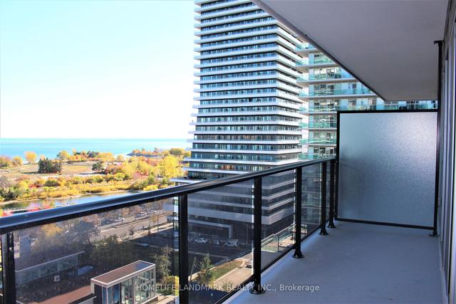 906 - 70 Annie Craig Dr, Condo with 1 bedrooms, 2 bathrooms and 1 parking in Toronto ON | Image 5
