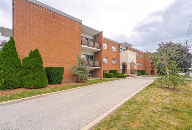 101 - 242 Oakdale Avenue, House attached with 2 bedrooms, 0 bathrooms and null parking in St. Catharines ON | Image 18